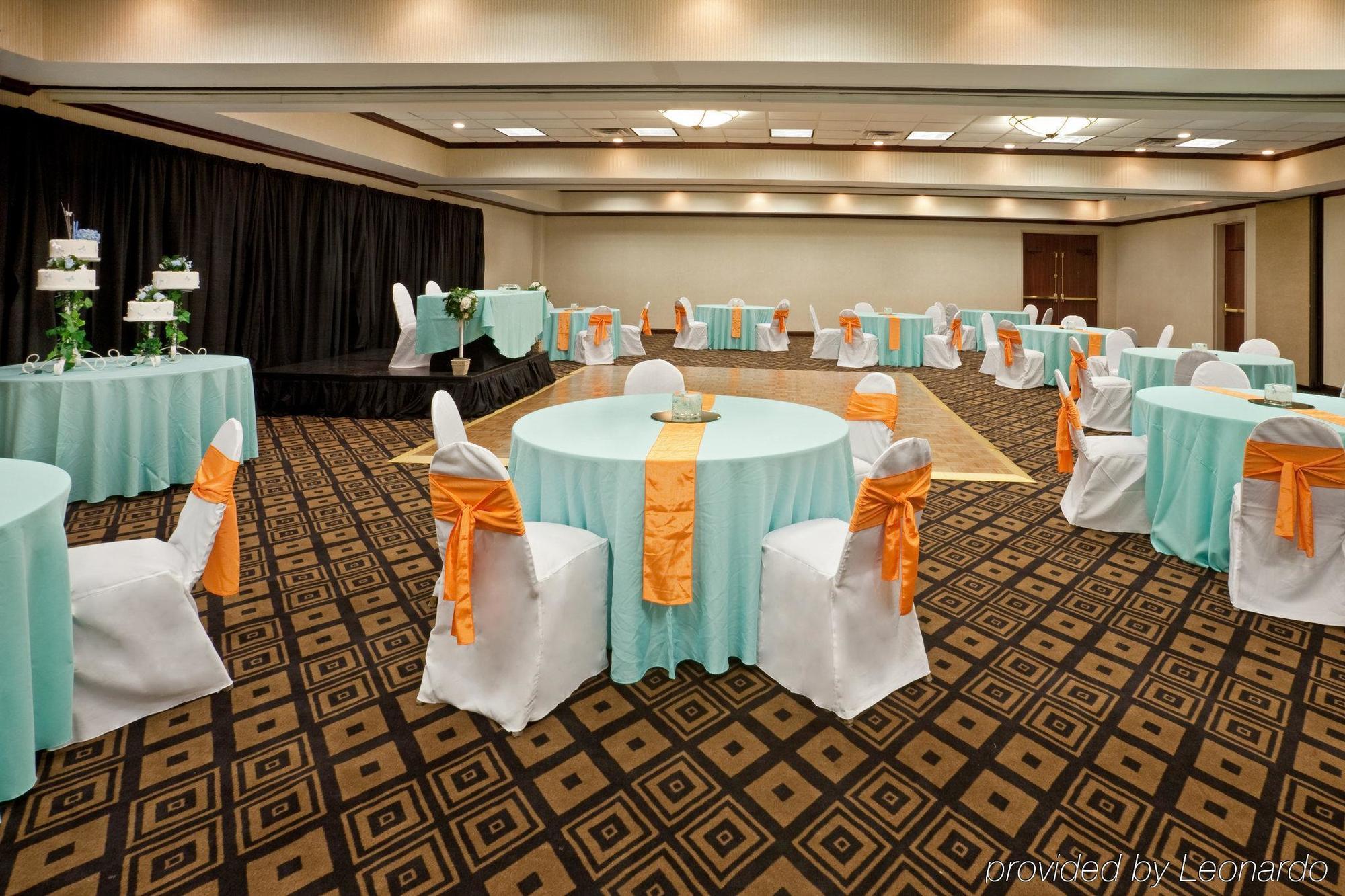 Doubletree By Hilton Austin Northwest - Arboretum Facilities photo
